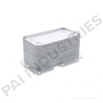 P441414 – NAVISTAR I313 OIL COOLER 1842418 AND 1842530 ONLY 22 PLATES 1841995